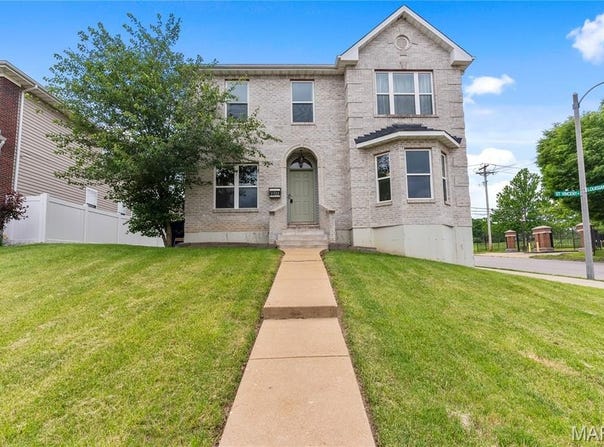3322 Saint Vincent Ave, St Louis, MO 63104