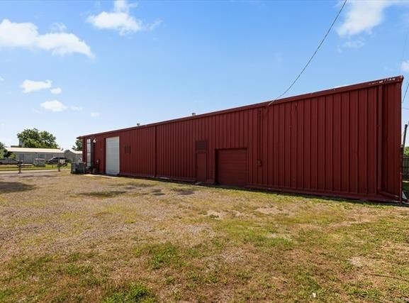 301 S Morton Avenue, Bartlesville, OK 74003