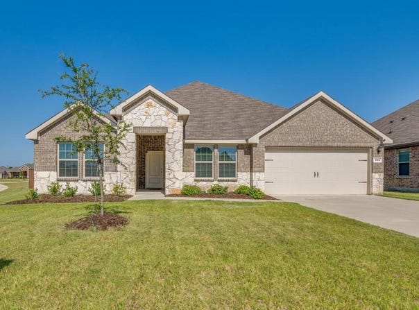 222 Redbarn Lane, Caddo Mills, TX 75135