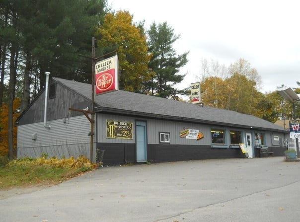 231 Togus Road, Chelsea, ME 04330