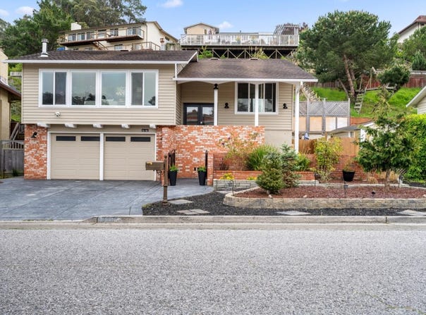 970 Park Pacifica AVE, PACIFICA, CA 94044