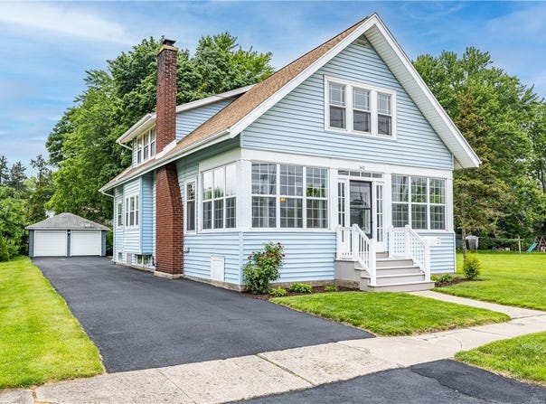 342 W Oak Orchard Street, Shelby, NY 14103