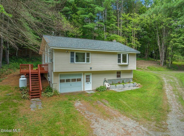 96 Martindale Way, Cambridge, NY 12816