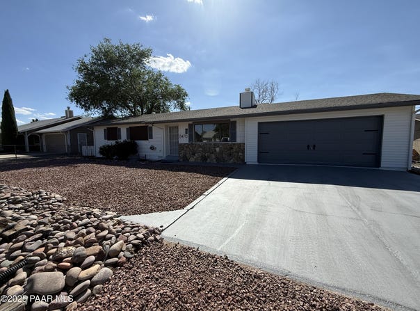 8470 E Sommer Drive, Prescott Valley, AZ 86314