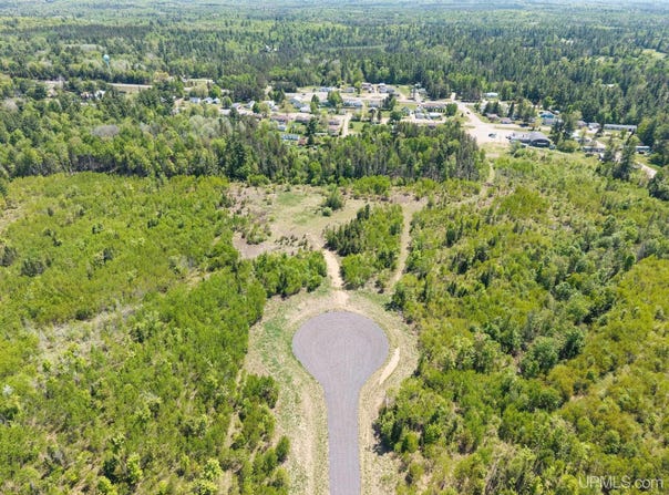 784 Legion Drive, Ishpeming, MI 49849