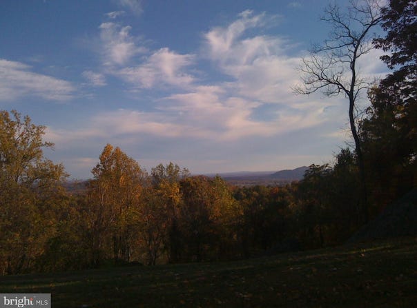 200 FOGG MOUNTAIN LANE, FLINT HILL, VA 22627