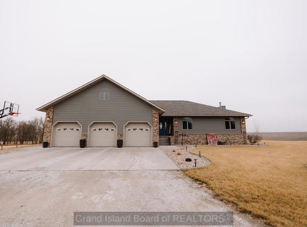 521 S Liberty Avenue, Juniata, NE 68955