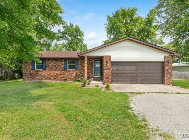 253 Dorothy, Moro, IL 62067