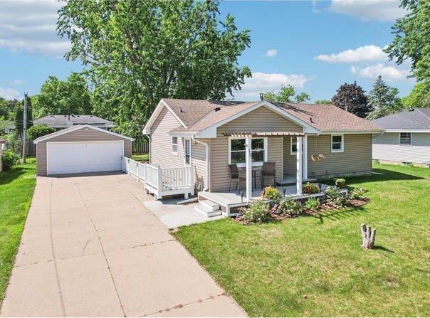 7549 Lyric Lane NE, Fridley, MN 55432