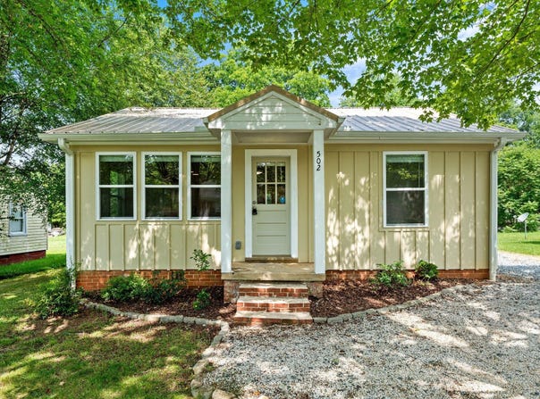 502 S Eighth Street, Mebane, NC 27302