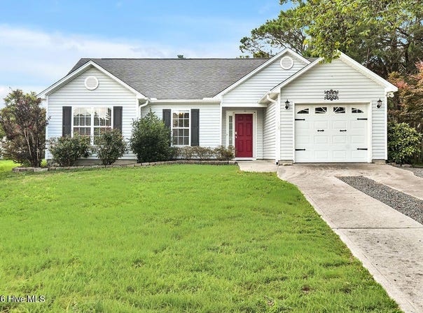 4952 Montserrat Drive, Southport, NC 28461