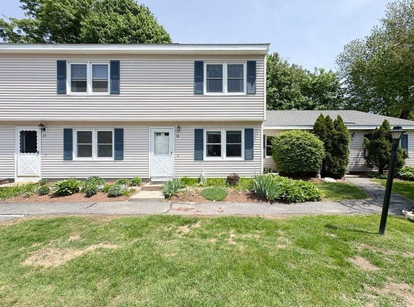 103 Main St, Pepperell, MA 01463