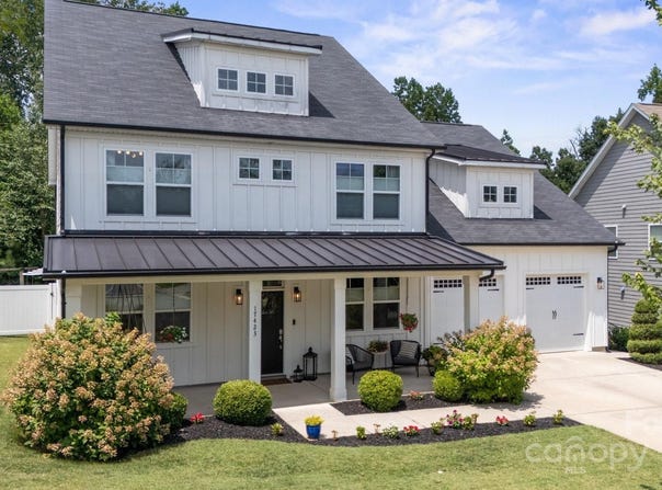 17423 Summers Walk Boulevard, Davidson, NC 28036