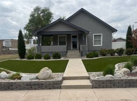 109 N Kansas, Lakin, KS 67860
