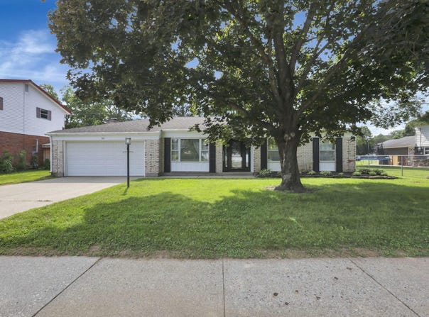 661 Robin Lane, Newark, OH 43055