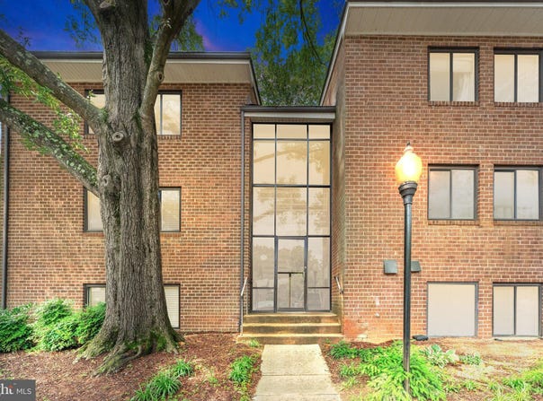 1413 NORTHGATE SQUARE, RESTON, VA 20190