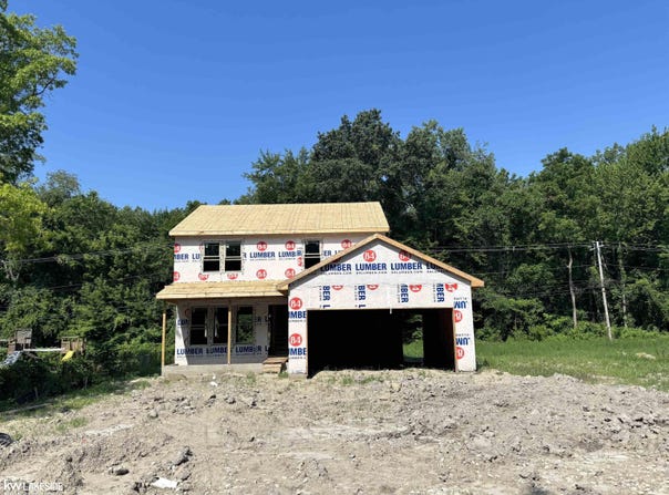 15154 Hampden, Taylor, MI 48180