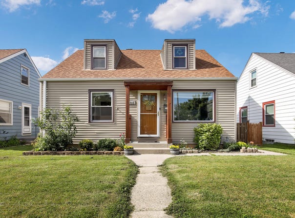 8512 W Townsend St, Milwaukee, WI 53222