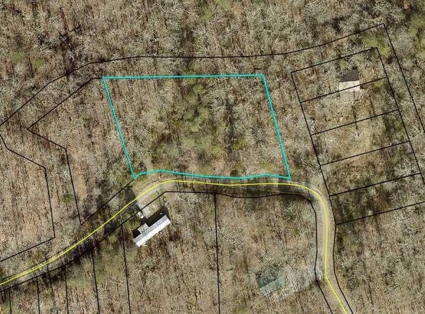 68 Colonel Drive, Burnside, KY 42519