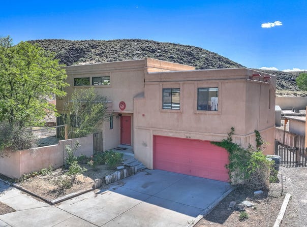 4901 BUTTE Place NW, Albuquerque, NM 87120