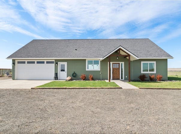 42132 Zeimantz RD E, Davenport, WA 99122