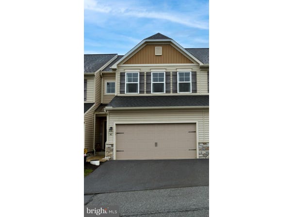 40 WEXFORD COURT, MORGANTOWN, PA 19543