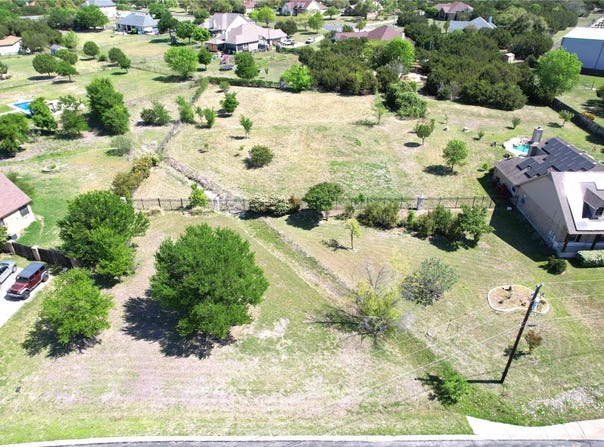 105 Stallion WAY, Liberty Hill, TX 78642