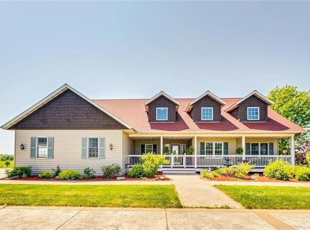 1930 County Rd P, Glenwood City, WI 54013