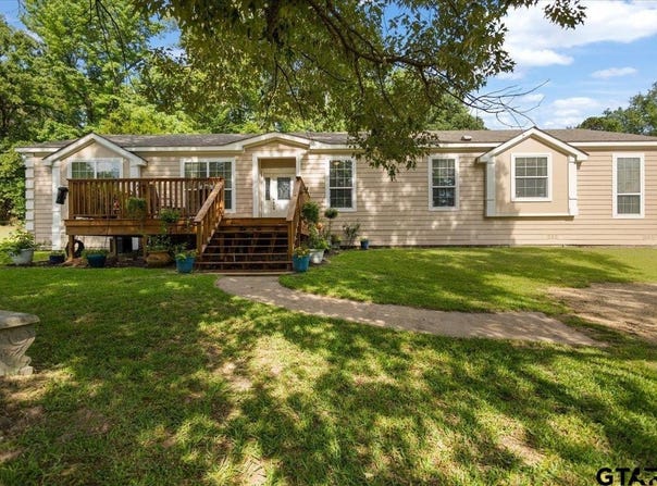 105 Pepper Circle, Diana, TX 75640