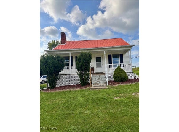 123 E Main Street, Morristown, OH 43759