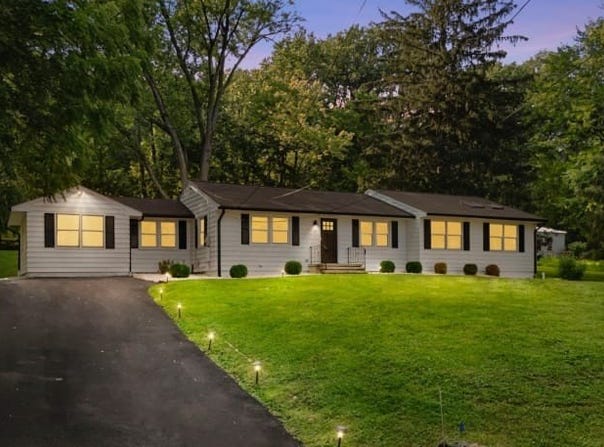 20 Little Philadelphia Rd, Washington Twp., NJ 07882