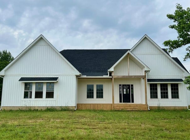 3213 Wilson Road, Centerburg, OH 43011