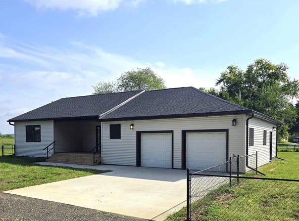 314 3RD Street, South Pekin, IL 61564
