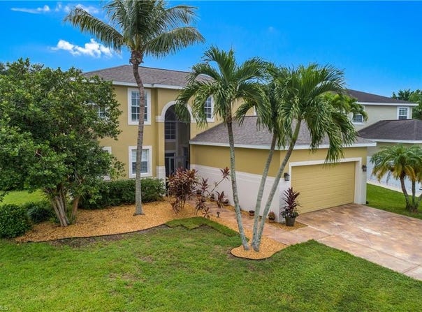12835 Fox Hollow Cir lot: 111, FORT MYERS, FL 33912