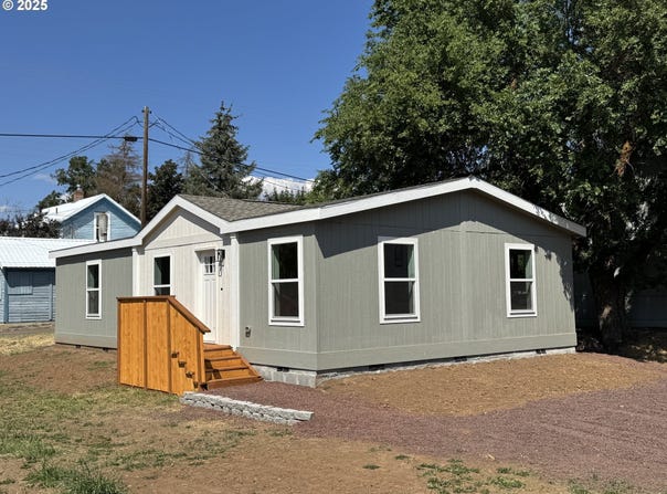 527 W MAIN ST, Goldendale, WA 98620