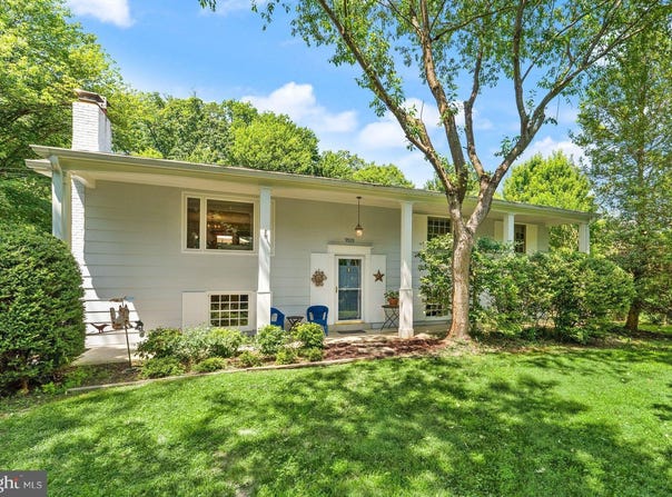 9928 WOODROW STREET, VIENNA, VA 22181
