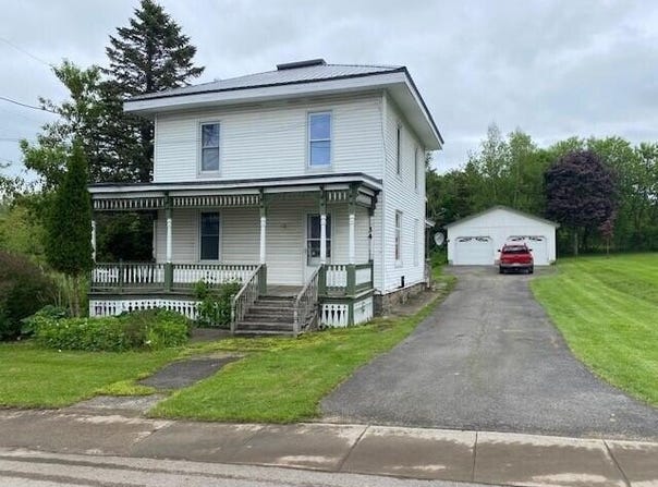 34 ST RT 95, Moira, NY 12957