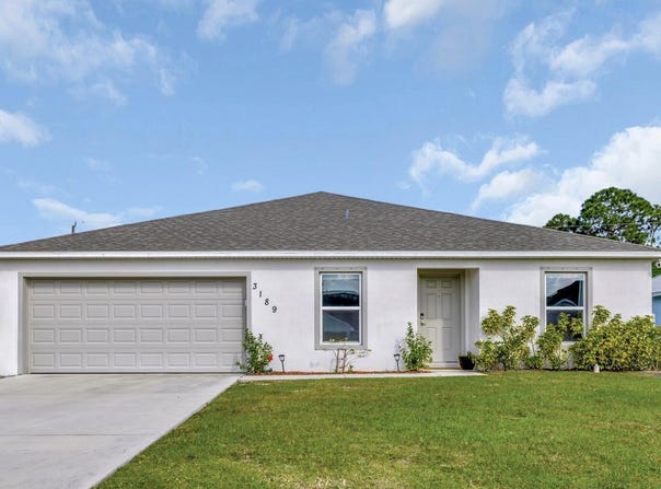 3189 SW Curcuma Street, Port Saint Lucie, FL 34953