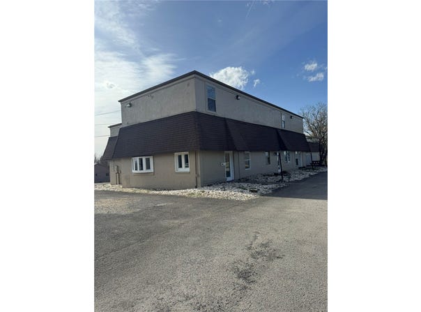 177 Hi Way Supply Rd, Dunbar Twp, PA 15431