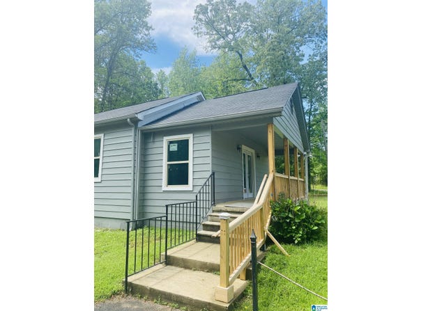 2590 CAMP BRANCH ROAD, WEST BLOCTON, AL 35184