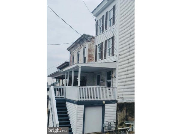 315 SCHUYLKILL AVENUE, POTTSVILLE, PA 17901