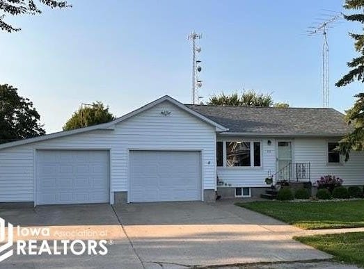 312 W Front Street, Wayland, IA 52654