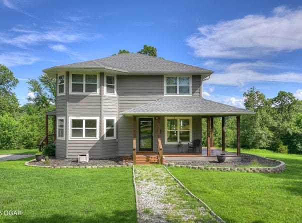 476 Pine Tree Drive, Pineville, MO 64856