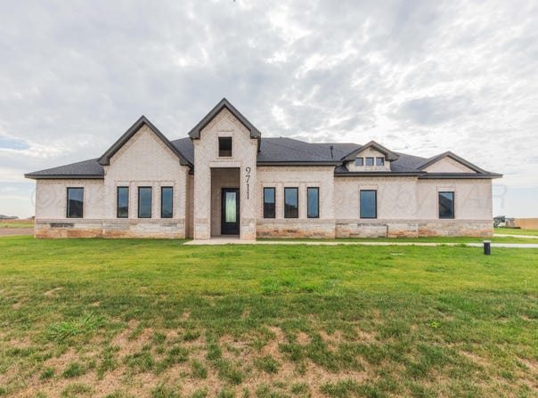 9711 Garrison Creek Drive, Amarillo, TX 79119