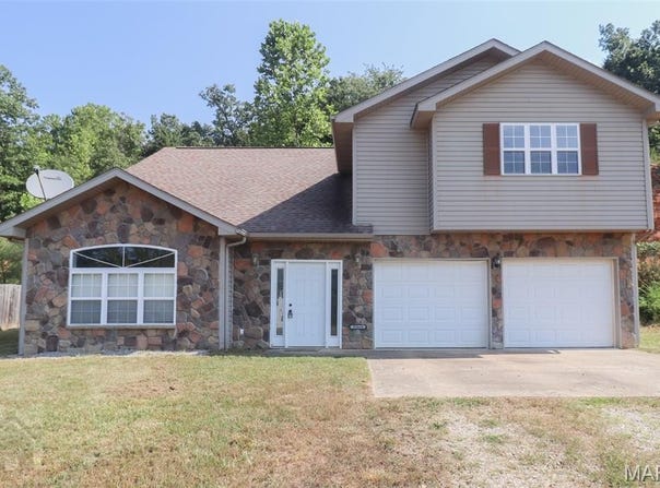 21669 N Horizonway Lane, St Robert, MO 65584
