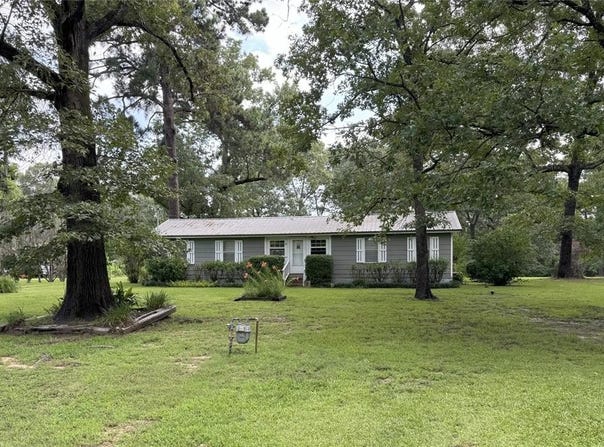 221 Camp Bistno Road, Doyline, LA 71023