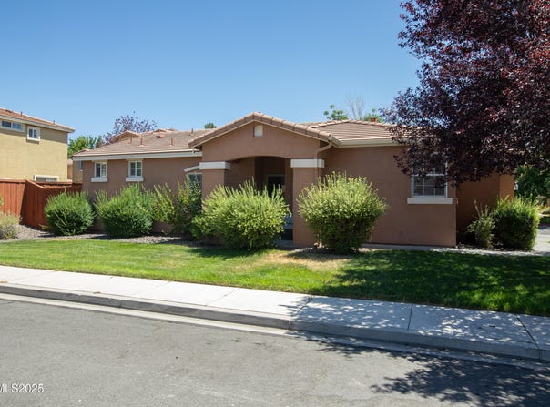 2356 Napoli Drive, Sparks, NV 89434