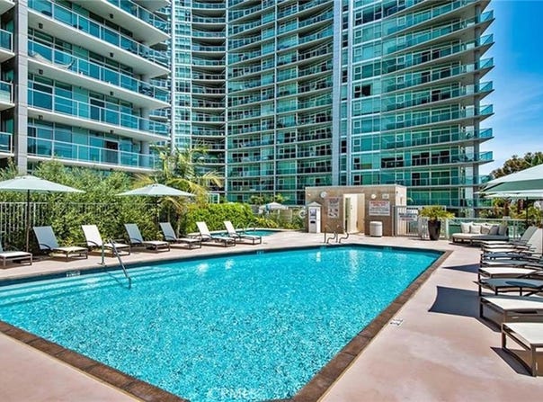 13650 Marina Pointe Drive, Marina del Rey, CA 90292