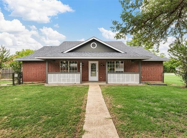943 Randy Drive, Woodway, TX 76712