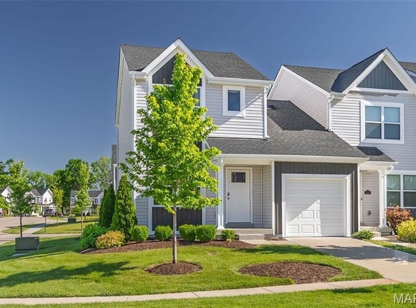 119 Cardow Drive, O'Fallon, MO 63368